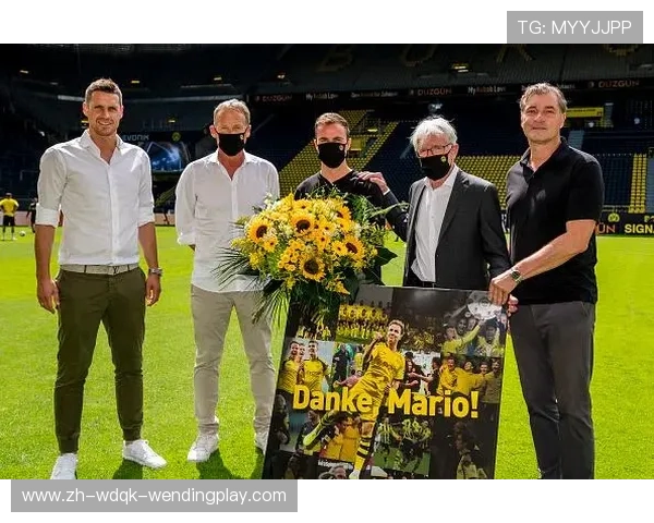 德甲球员毕业照合影合集：成长记忆与赛季回顾